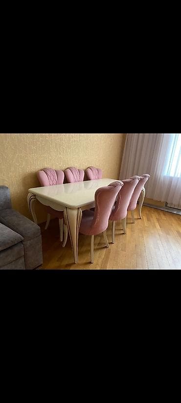 İşlənmiş, Dördbucaq masa, 6 stul