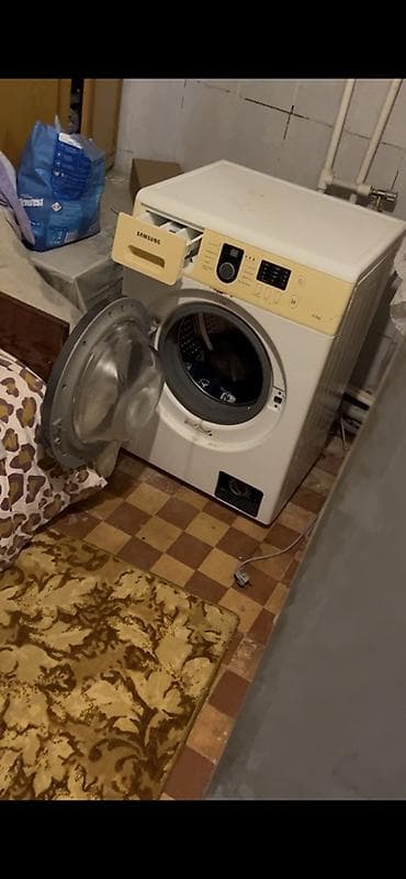 kiraye ev baki: Bir nəfər otağ yoldaşı lazmdı kamunal qiymətə daxildi — 2