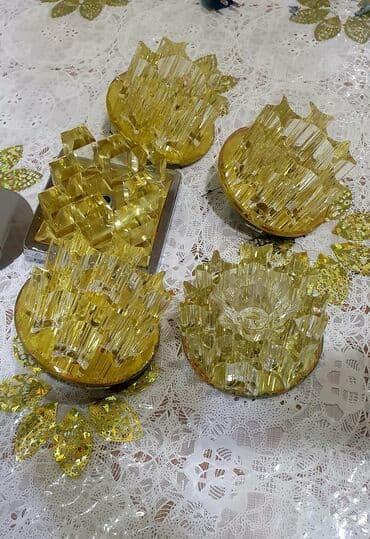 Quruducular: Hamısı birlikdə satılır.5 ədəddir. 15 azn — 2