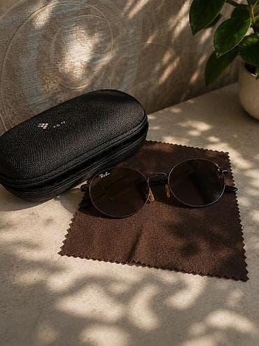 ocki: Gün eynəyi, Ray-Ban, İşlənmiş — 3