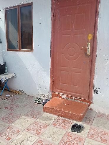 yasamalda evler: 1 otaqlı həyət evi - Plan: 1 otaq, mətbəx və sanitar qovşağı (ayrı — 1