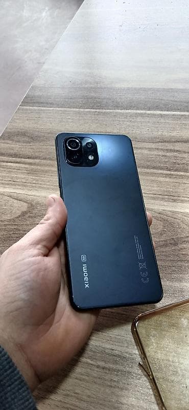 ip11 ikinci el: Xiaomi 128 GB, rəng - Qara, 
 İki sim kartlı — 1