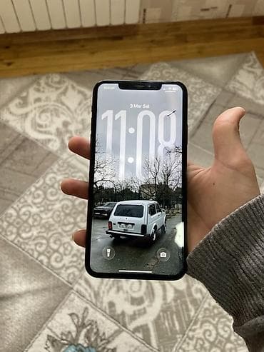 IPhone 11 Pro Max, Matte Midnight Green, Face ID