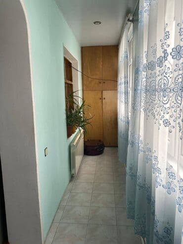 xacmazda satilan evler: Bakı, 4 otaqlı, Köhnə tikili, m. İnşaatçılar, 100 kv. m — 13