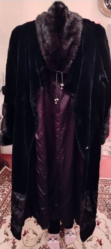 hicab geyimlər: Qadın uzun kürk palto 46-48 olcu - Rəng: qara (tünd şokolad alt — 1