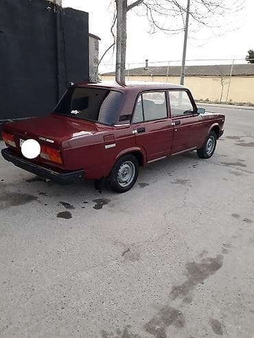 vaz baqaj: VAZ 2107, tünd albalı rəngli sedan. Texniki və vizual xüsusiyyətlər — 3