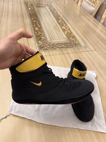 jordan ayakkabı qiymeti: Boks,Güləş üçün ayaqqabı 90 manata alınıb premiumdu Razmer: 41 4,5 — 1