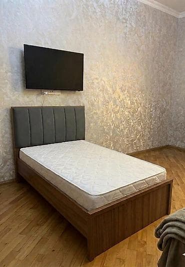 AylaTek neferlik çarpayı madeyradan alnıb 180 man satılir.Heç bir