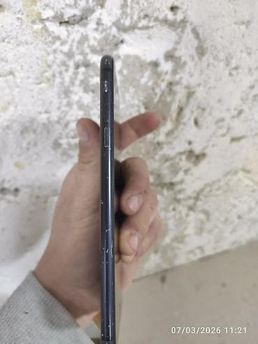 iphone 7 pulus: IPhone 7 Plus, 32 GB, Jet Black, Barmaq izi — 3