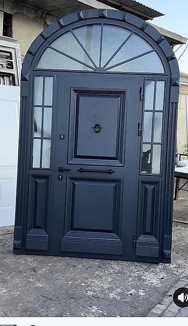 seyf gapı: Metalkonstruksiya giriş qapıları və darvazalar - Material: qalın — 2