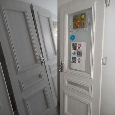 plasdik qaplar: Ağ rəngdə interyer qapıları - Material: MDF üzlü, ağ-açıq boz — 1