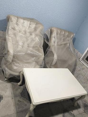 bez parça: Qonaq otağı üçün, Açılmayan, Dördbucaq masa, 2 stul — 5