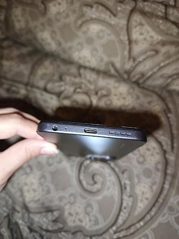 tecno camon 12: Infinix Smart 9 HD, 128 GB, rəng - Qara, Sensor — 7