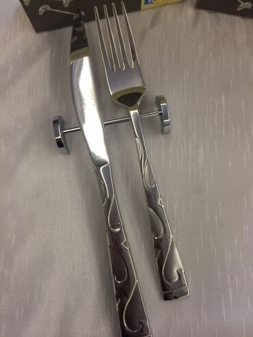 çəngəl qaşıq dəstləri: Regent firmasi. Qaşıq - cəngəl servirovka ücün. Tezedi. 12 dənə var. 6 — 3