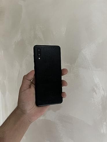 ev telfonları: Samsung Galaxy A10, 32 GB, rəng - Qara, İki sim kartlı — 7