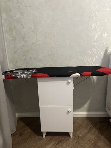 ütü masası dolabı: Kompakt ütü masası-dolab kombini - İki funksiyanı birləşdirən — 1