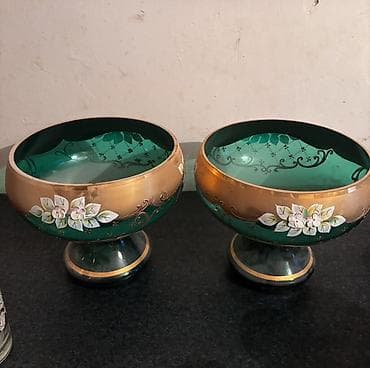 bogema qab: İki ədəd Bogema. Birinin balaca qirigi var.ikisi birlikde 20azn — 2