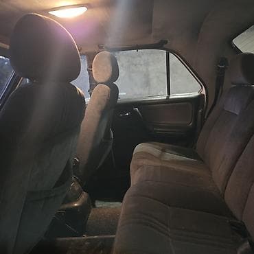 opel astra 1 6: QAZ 3110 Volga: 2.4 l | 2001 il 260000 km Sedan — 6