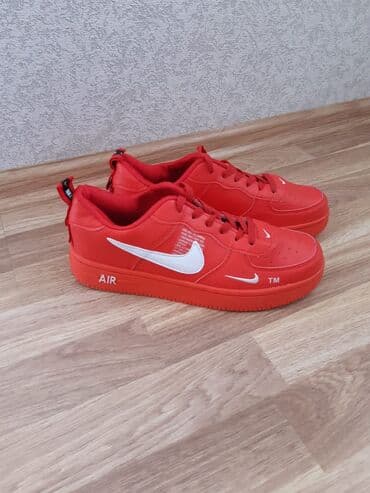 белые новые кеды: Xanım üçün krasovka. Yenidi. 39, 40 razmerlərə gedir — 2