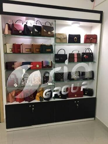 Sifarişlə mebel vitrinləri