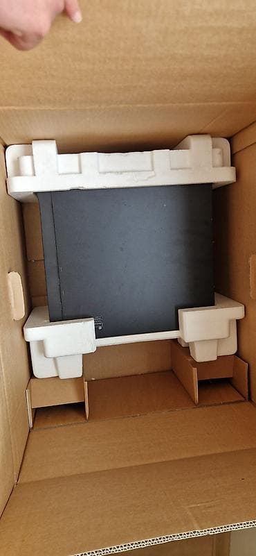 60 klaviatura: HP Desktop PC + Monitor dəsti Model və komplektasiya: - Masaüstü — 5