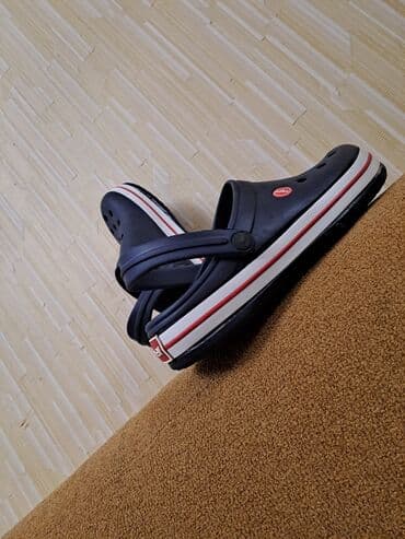 Шлёпанцы. Совсем новое. Куплено в Mimi lalafo.az -da Шлёпанцы. Совсем новое. Куплено в Mimi