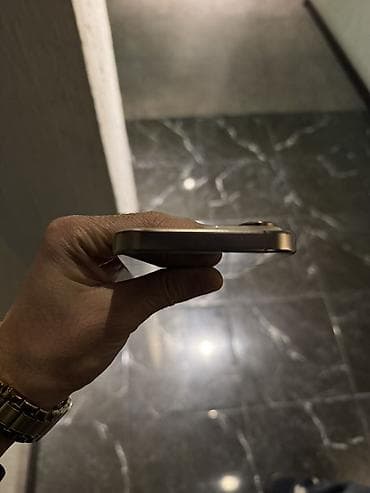 iphone adapter usb: IPhone 16 Pro, 128 GB, Qızılı, Face ID — 6