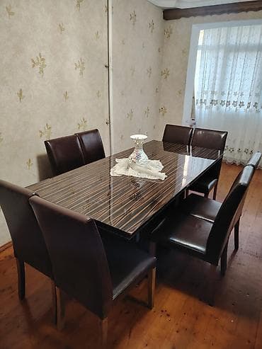 Qonaq otağı üçün, İşlənmiş, Açılmayan, Dördbucaq masa, 8 stul
