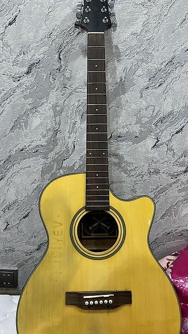 gitara pedalları: Akustik gitara, 6 sim — 2