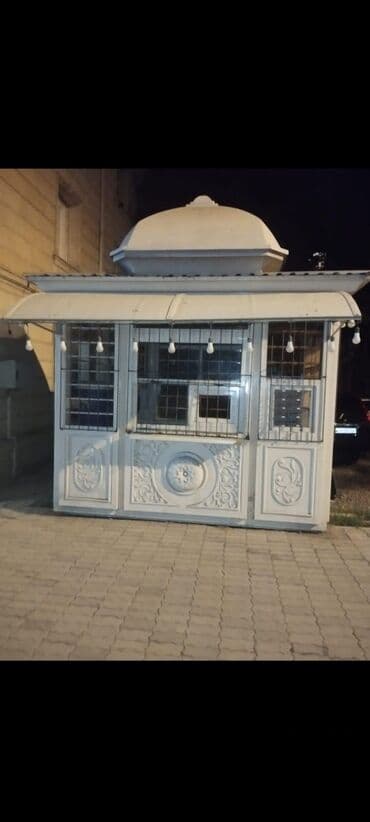 Gözəllik və estetika avadanlığı: Satılır: dekorativ dizaynlı köşk/butik tipli ticarət.Eni 2metra uzunu — 1
