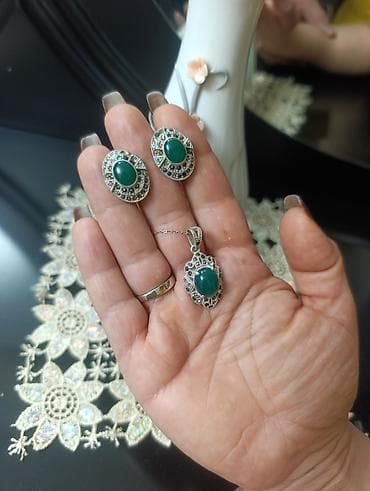 gümüş kulon: Dəstə daxildir: Sırğa, Gümüş — 2