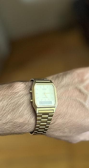 topdan saat: İşlənmiş, Qol saatı, Casio, rəng - Qızılı — 1