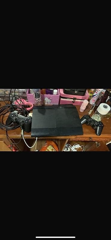 Ps 3 300azn. Ustunde 2pult, 30a yaxin içinde oyun, elave Resident Evil — 1
