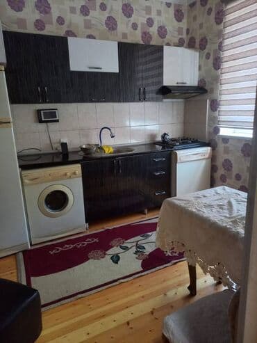 kiraye evler 2022 1 otaqli: 90 kv. m, 2 otaqlı — 10