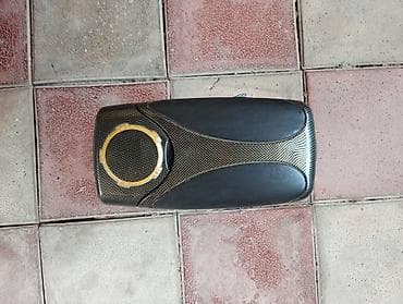 Avtomobil üçün mərkəzi qoltuqaltı (armrest) konsolu - Universal