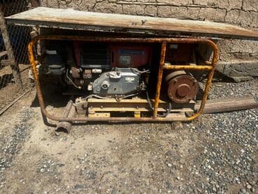 kafel metlaq ucuz: Yanmar dizel generatoru. Qırmızı və boz rənglərdə olan bu generator — 1