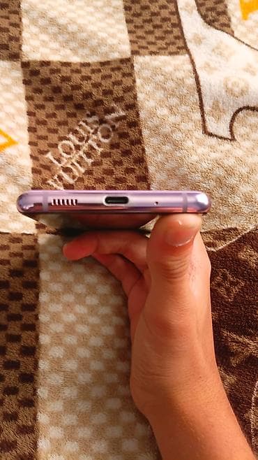 bar blender: Samsung Galaxy S21 FE, rəng - Bənövşəyi, Sensor — 4
