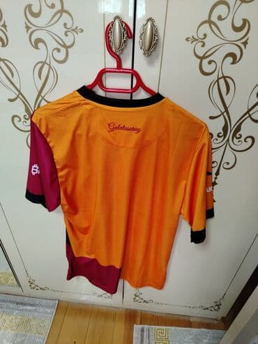 Женская обувь: Мужская футболка, Puma, L, цвет - Красный — 2