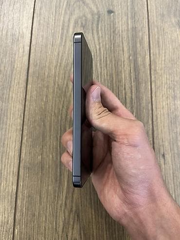 macbook air m3: Samsung Galaxy S24, 256 GB, rəng - Qara, Sensor — 2