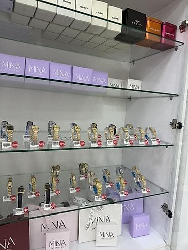 podium boutique: Saat üçün — 2