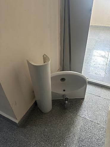 tap.az saatli: Yarımdaşlıq sütunlu keramik əl-üzyuyan dəsti - Material: yüksək — 2