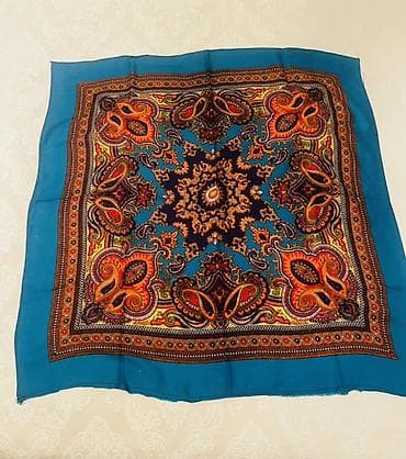 sarlar: Yayliq Olcusu 70/72 qiymeti 5 manat Az isdifade edilib Kvadrat formada — 1