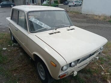 ваза напольная стеклянная высокая без узора: Model: VAZ 2106 sedan Xüsusiyyətlər: - Rəng: ağ, 4 qapı - Mexaniki — 11