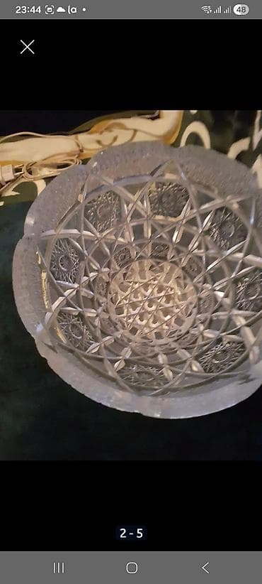 ev qapillari: Bir vaza, Xrustal — 4