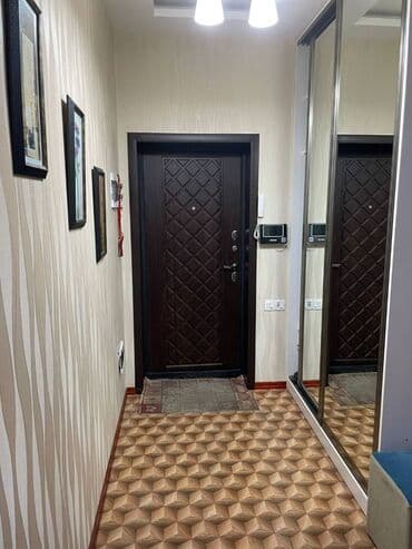 срочно продам квартиру: 3 комнаты, Новостройка, м. Азадлыг Проспекти, 95 м² — 10