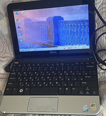 Dell: Dell Inspiron Mini netbuku - Model: Dell Inspiron Mini (seriya — 1