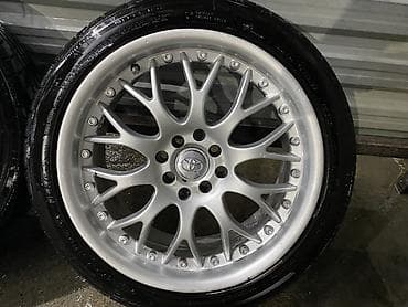 Шины и диски: Б/у Колесо Toyota 215 / 45 / R 17, 5 Болтов — 4