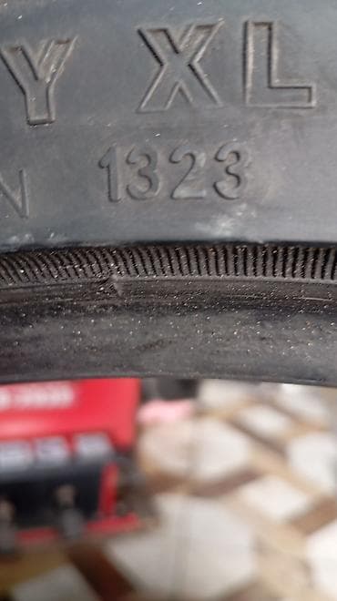 təkər kameri: Məhsul: Michelin avtomobil təkəri Xüsusiyyətlər: - Brend: Michelin - — 2