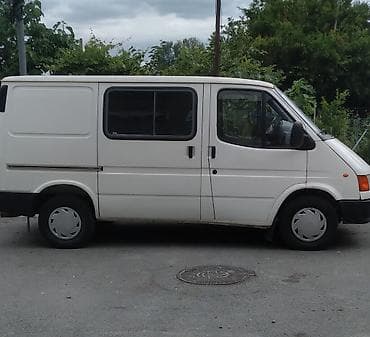 cruze sport purjun: Ford Transit mikroavtobus/furqon - Korpus: qısa baza, 3 qapı ön hissə — 3