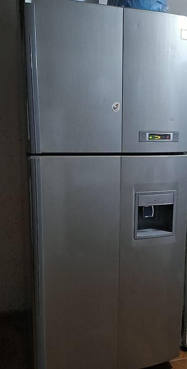 Xarab 2 qapılı Daewoo Soyuducu Satılır, rəng - Gümüşü, Dispenserli